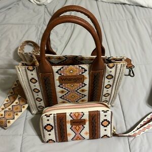 Wrangler Purse and wallet